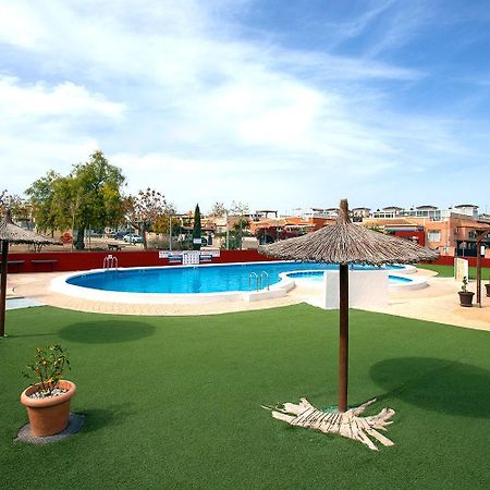 Bungalow La Herrada Los Montesinos Luaran gambar